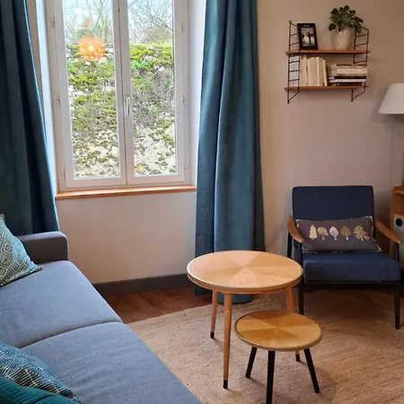 De Charme, Proche Du Futuroscope *