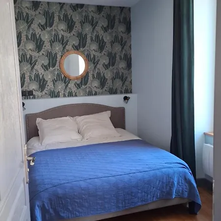 De Charme, Proche Du Futuroscope