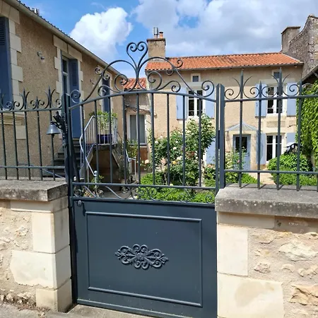 De Charme, Proche Du Futuroscope * Migné-Auxances
