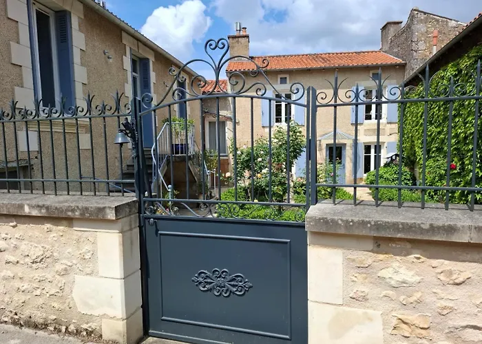 De Charme, Proche Du Futuroscope * Migné-Auxances